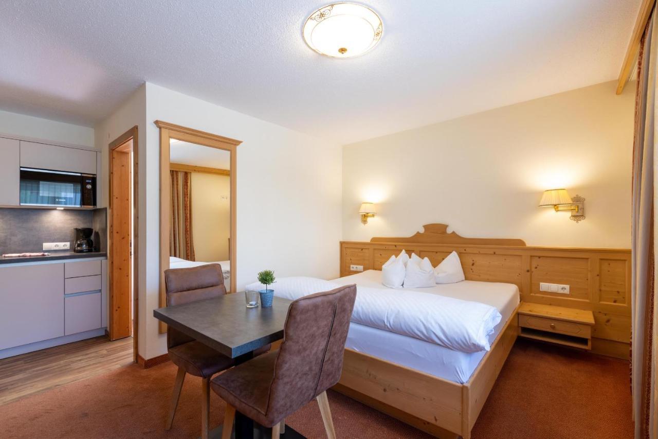Falkner Appartement Resort Langenfeld Bagian luar foto