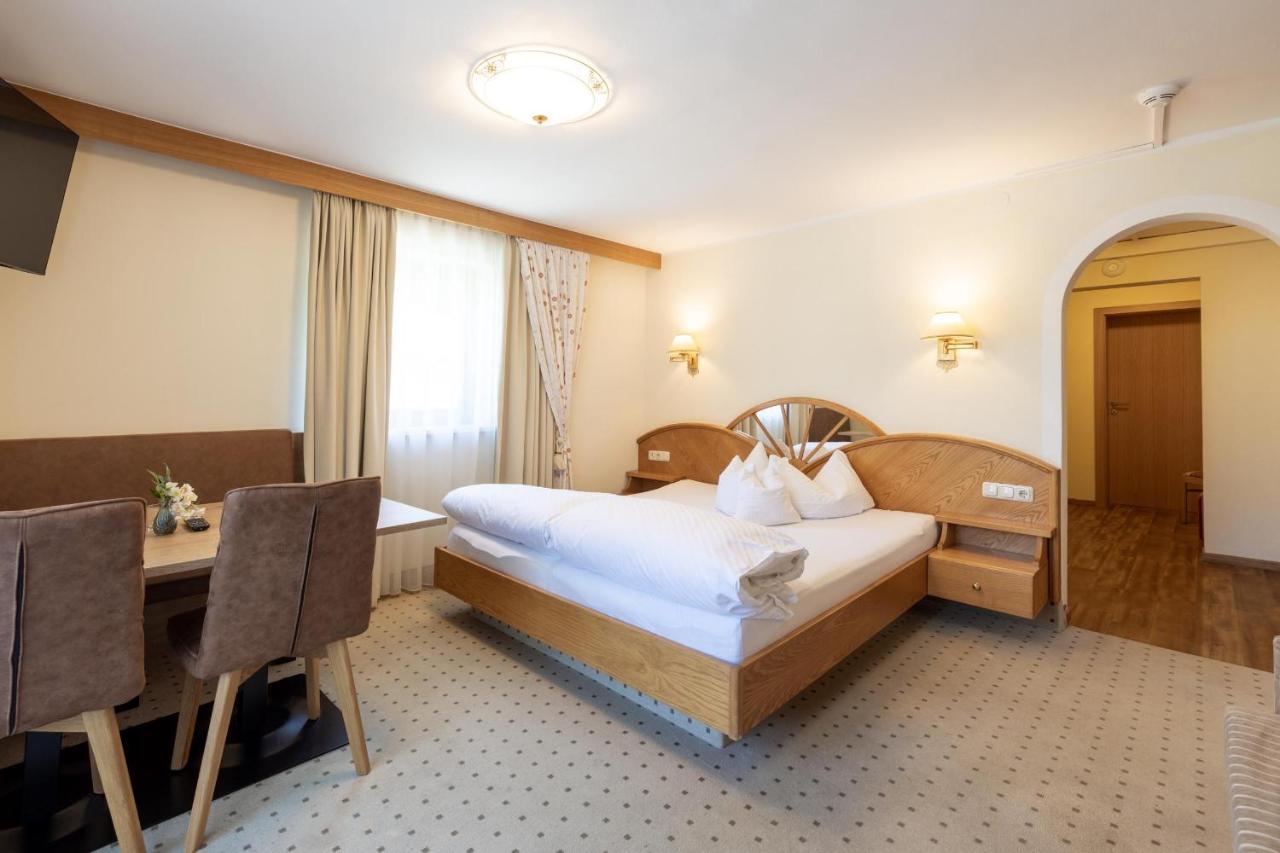 Falkner Appartement Resort Langenfeld Bagian luar foto