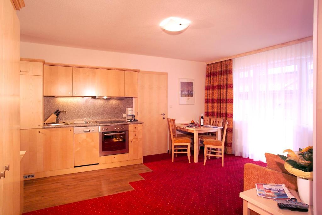 Falkner Appartement Resort Langenfeld Ruang foto